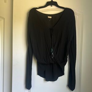 Hollister Black Tie Front Relaxed Blouse
